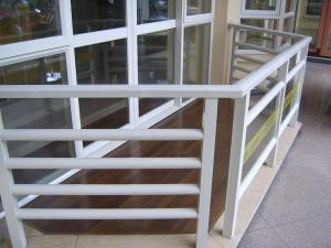  Cerca de aluminio 