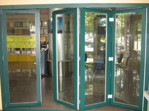   Puertas y ventanas corredizas de aluminio 