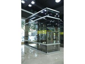  Muro cortina modular de aluminio 