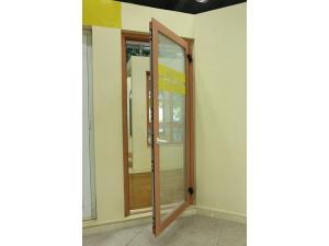  Puertas y ventanas abatibles de aluminio 